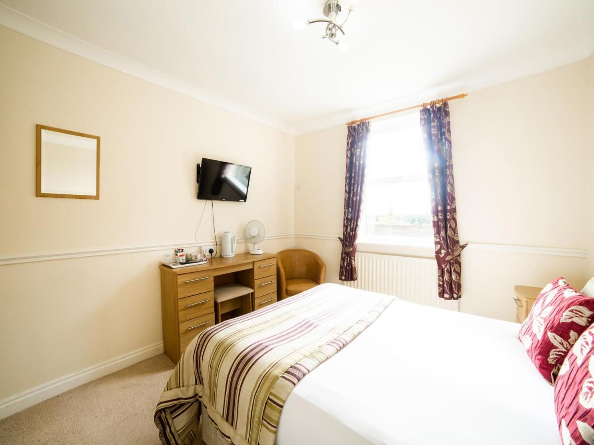 Oyo White Horse Lodge Hotel, East Thirsk Bagby Esterno foto